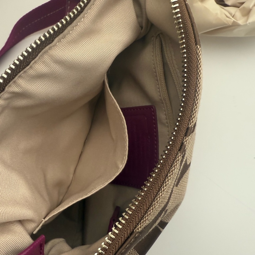 Coach Signature Hobo Purse Berry Pink & Khaki Monogram Medium Purse A1260-F19281 - Picture 7 of 10